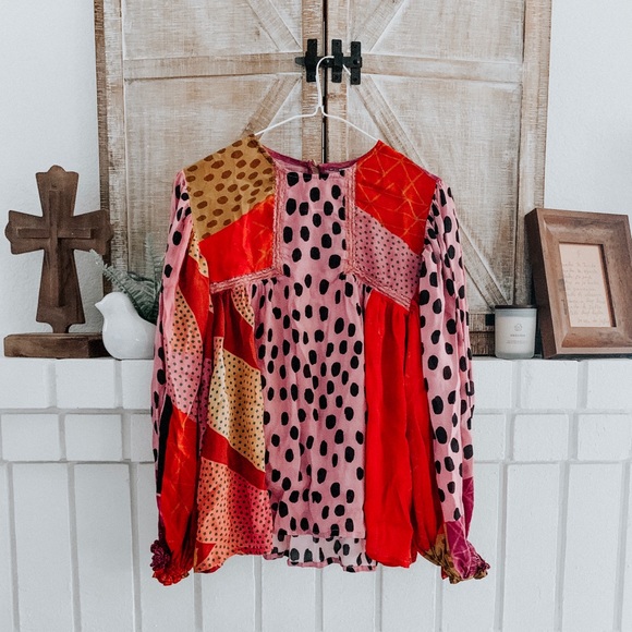 ✨Anthropology Patchwork Pattern Peasant Blouse✨ - Picture 2 of 7